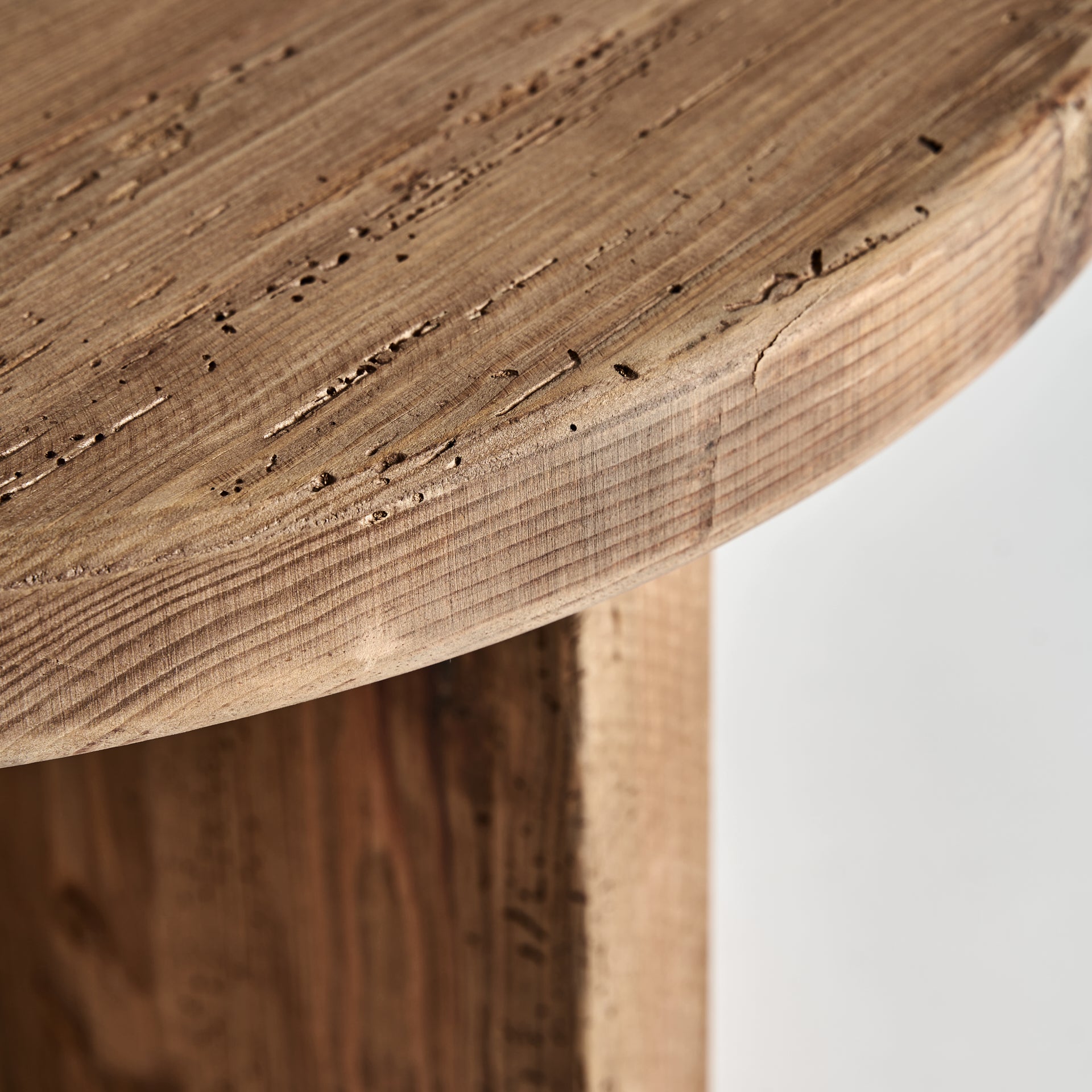 CRISSEY SIDE TABLE